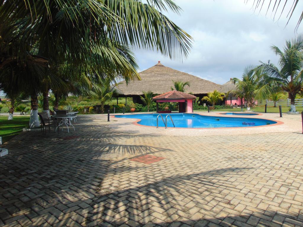 Bojo Beach Resort Botianaw Exterior photo
